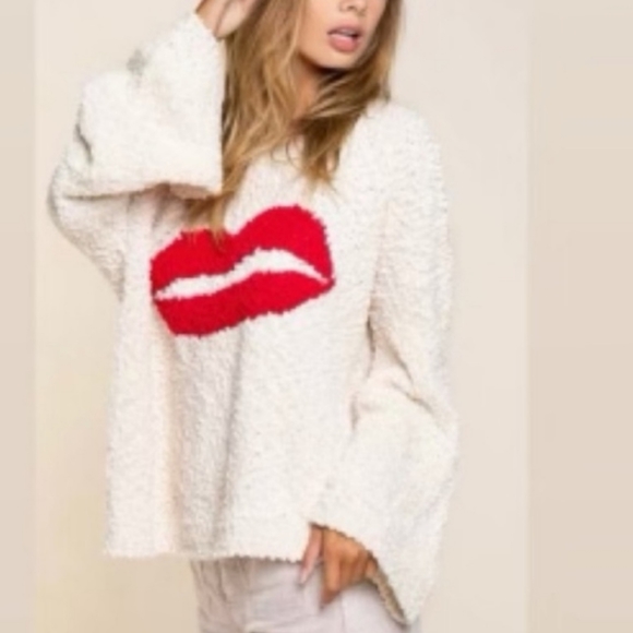 Kiss Me Down Cream Popcorn Lips Sweater - Picture 4 of 4